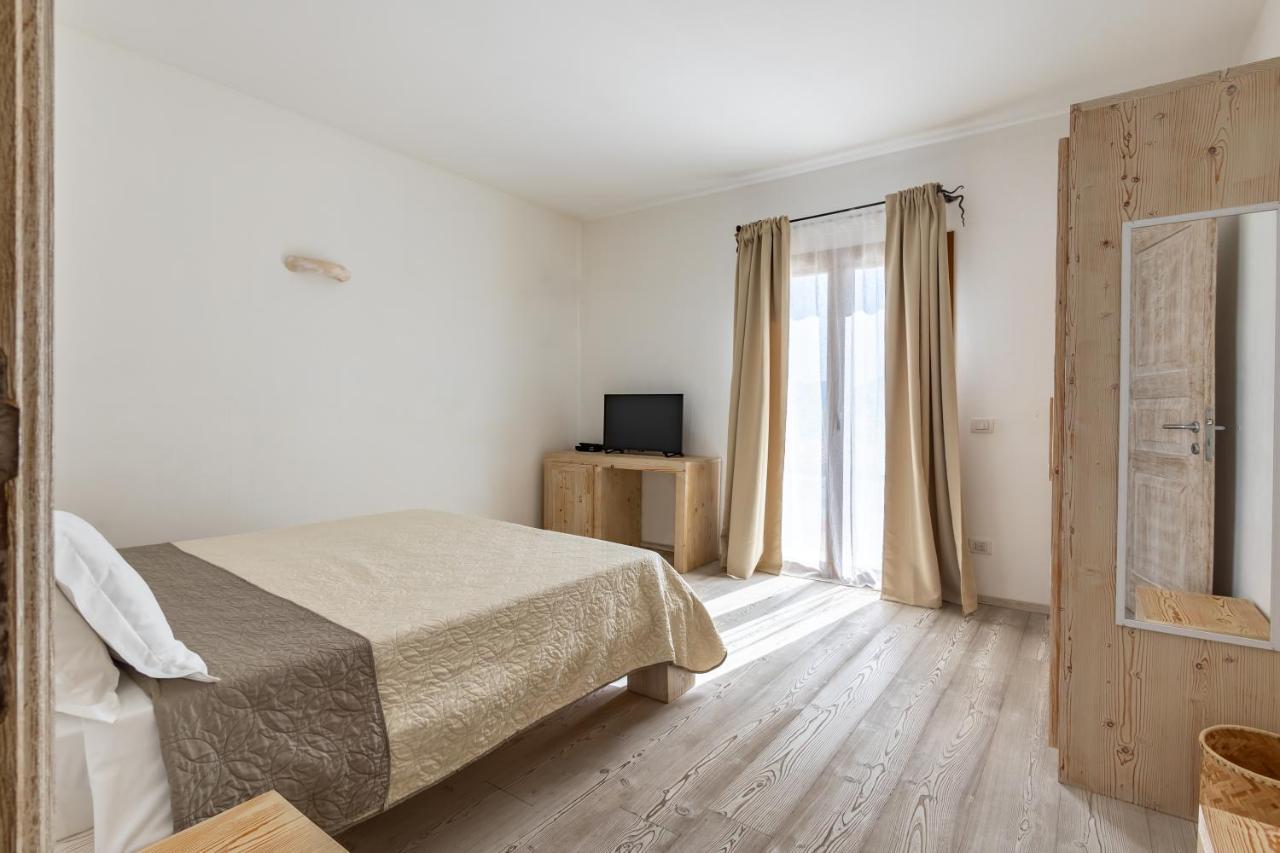 La Casa Di Minnanna Cannigione Zewnętrze zdjęcie